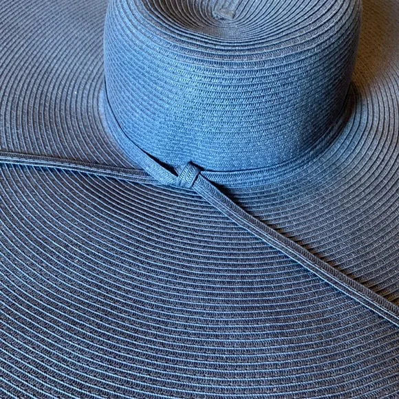 San Diego Hat Company 23” Extremely wide brim, navy straw sun hat w Liz scarf - Picture 9 of 14